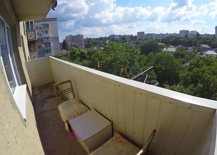 уютная со свежим ремонтом Odessa